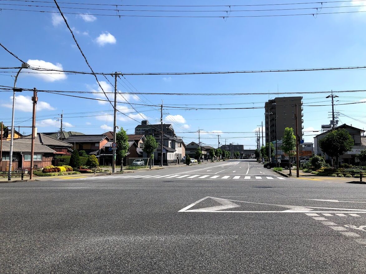加古川町平野交差点から南を見たところ