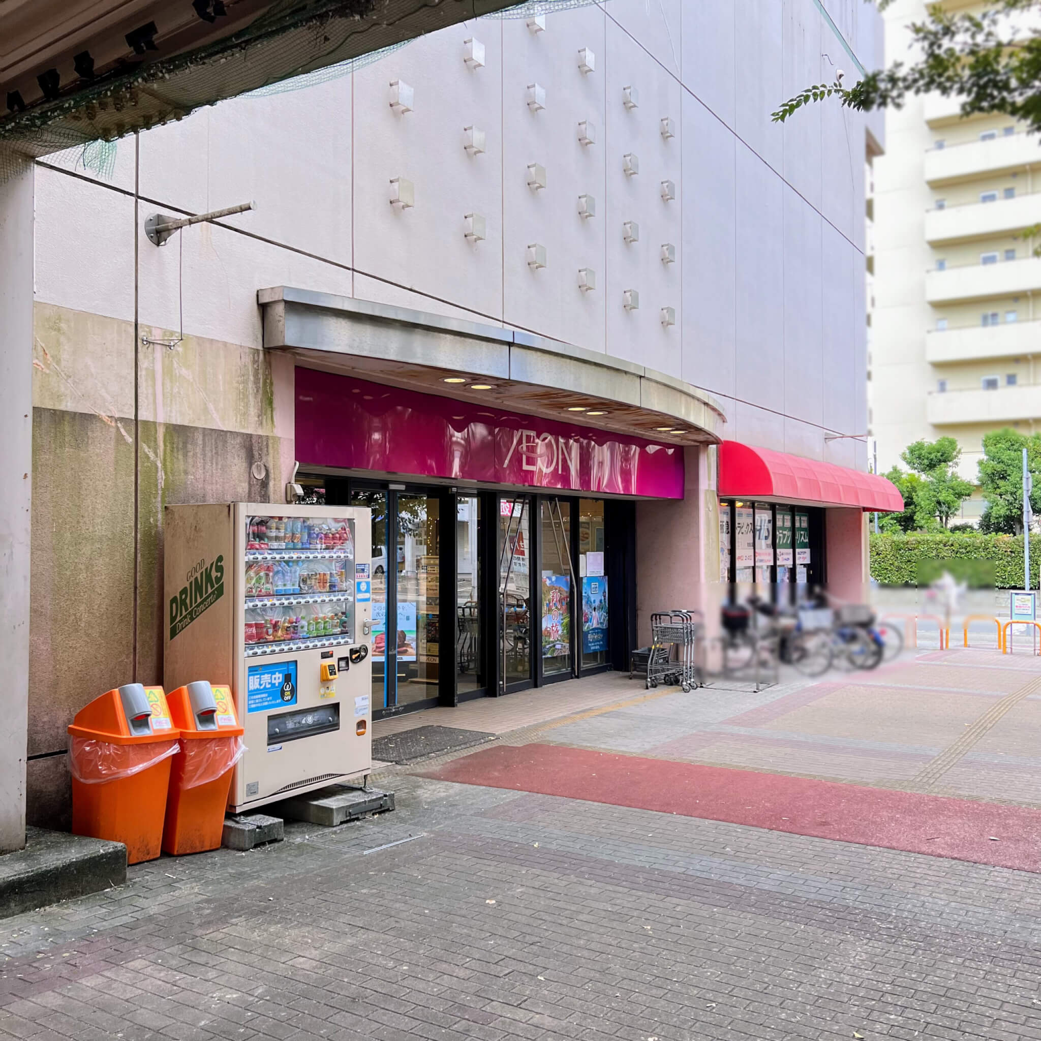 イオン加古川店の北側の入口