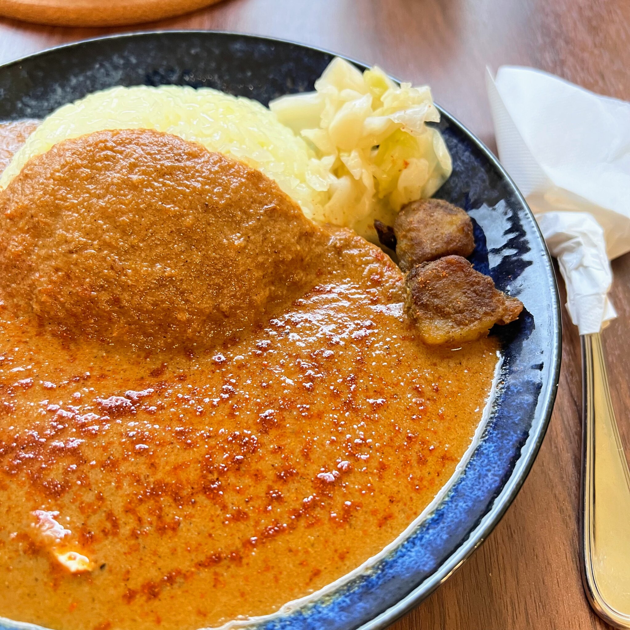 元町サトナカ加古川店のチキンカレー