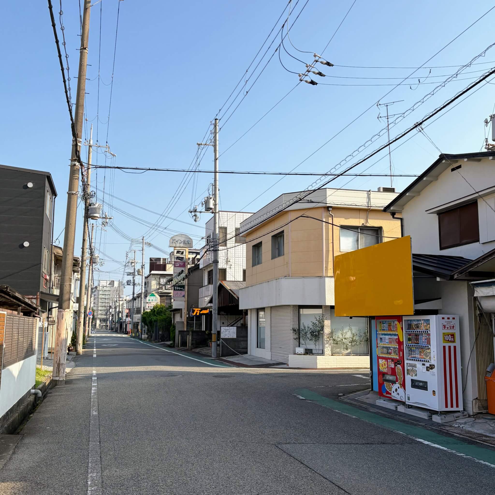 らぁ麺しんFC東加古川店から西側を見たところ