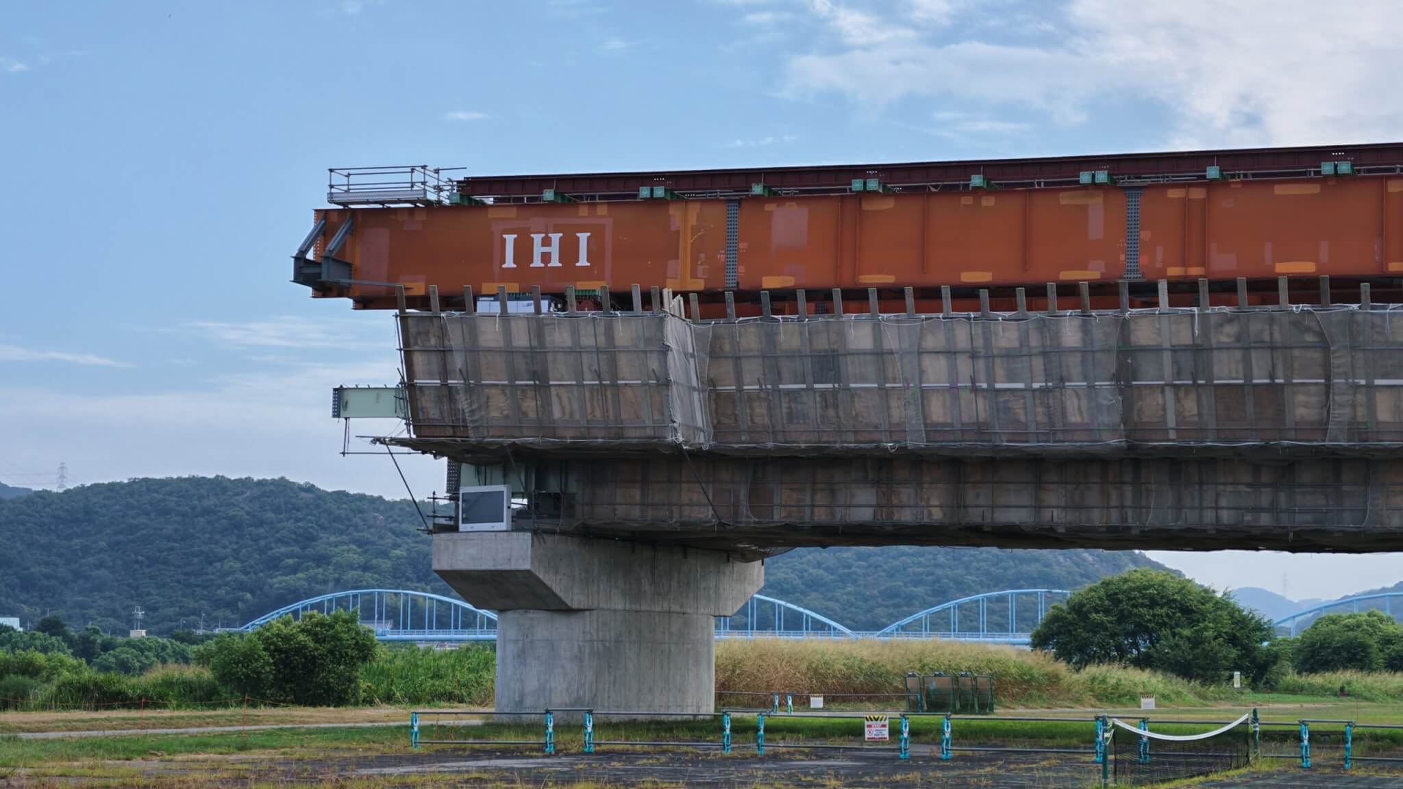 鹿児之橋の工事中の様子